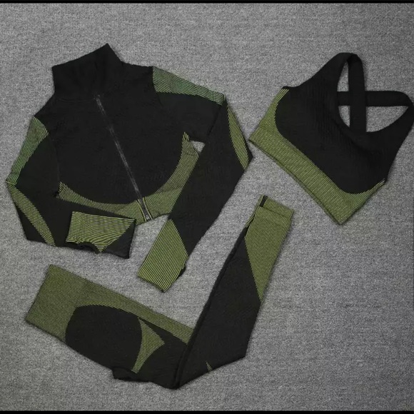 Fitness Three Pieces Workout Sets Long Sleeve Small - Picture 10 of 11